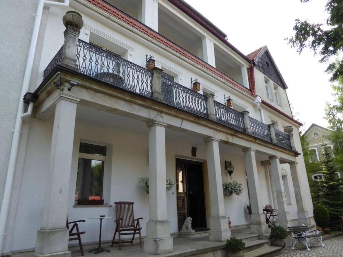 Viilla Rezidence Bed & Breakfast Kudowa Zdroj Ngoại thất bức ảnh